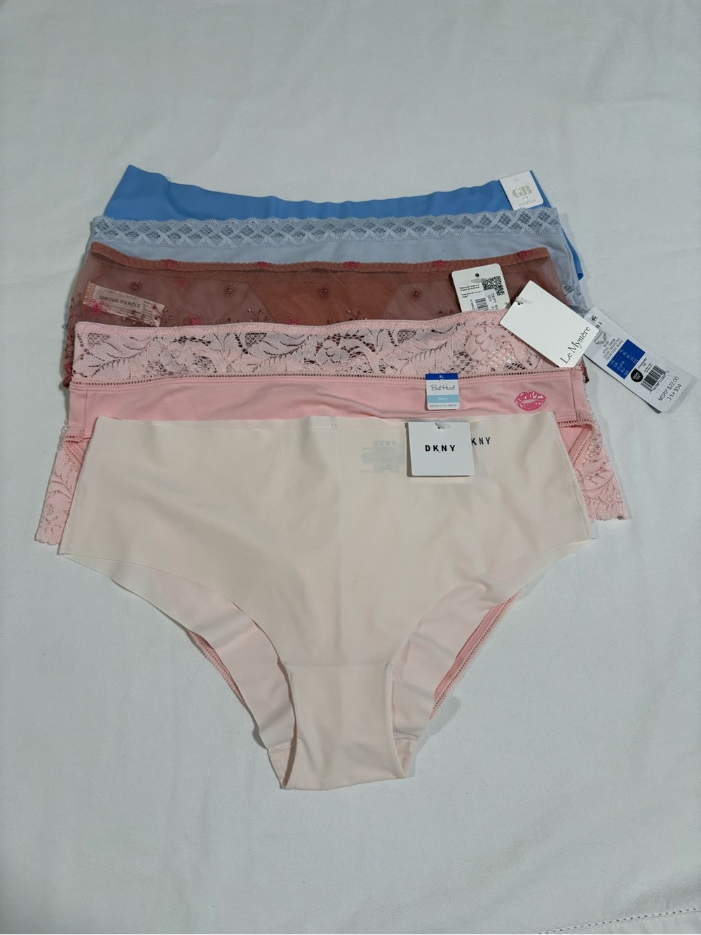 DKNY, Le Mystere, Simone Perele, Natori, GB, Seamless, Lace and Cotton Underwear